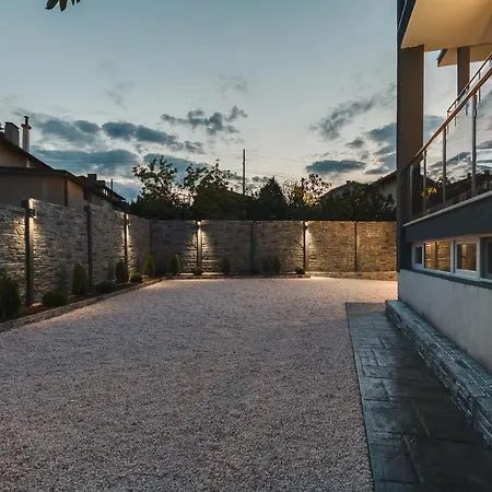 Gramada 3* Kŭrdzhali